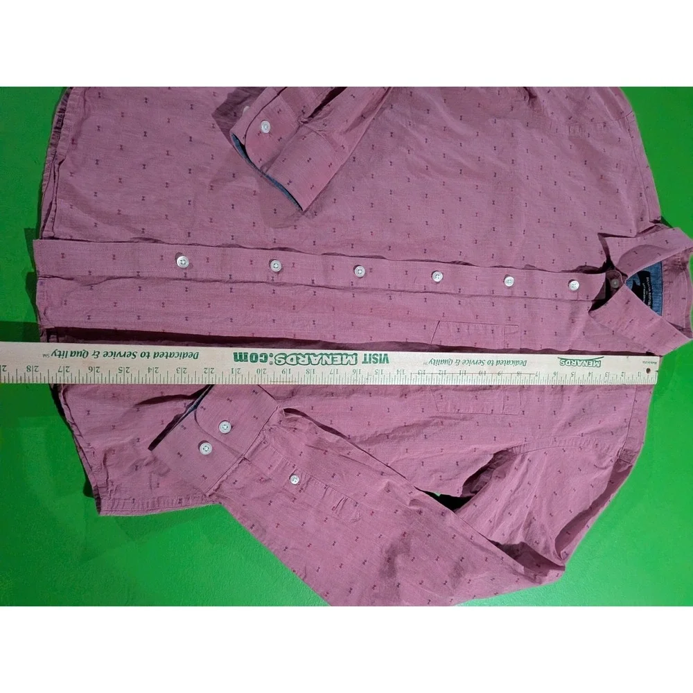 Banana Republic Soft Wash Slim Fit‎ Button Shirt Red Textured Medium